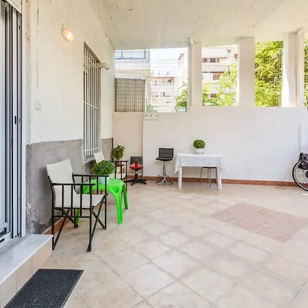 Kalamata Rose Nest - Urban Comfy Escape Exterior photo