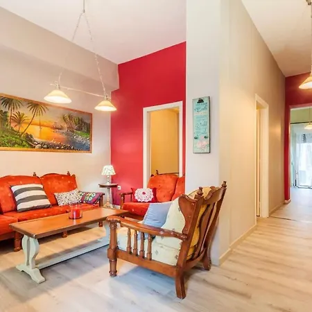 Kalamata Rose Nest - Urban Comfy Escape Exterior photo